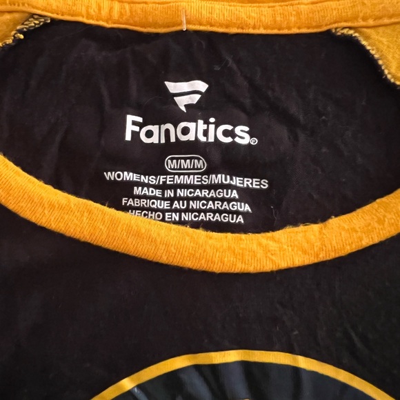 $4 each sport tees! Red Sox and bruins - Picture 7 of 7